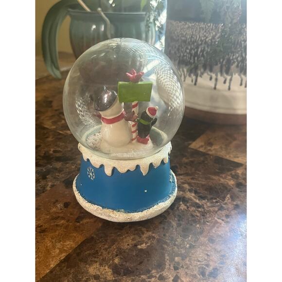 Snowman and Penguin Christmas Snow Globe - Picture 5 of 9
